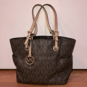 Michael Kors Tote